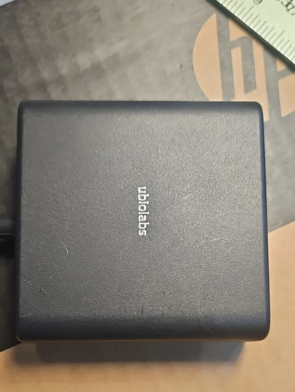 Anker Black Wireless Charging Pad - Fast Qi Charger
